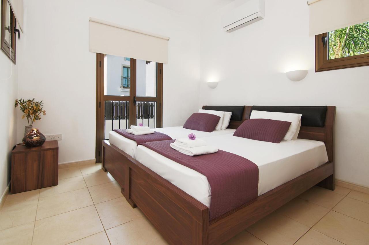 Villa Merry Agia Napa Buitenkant foto